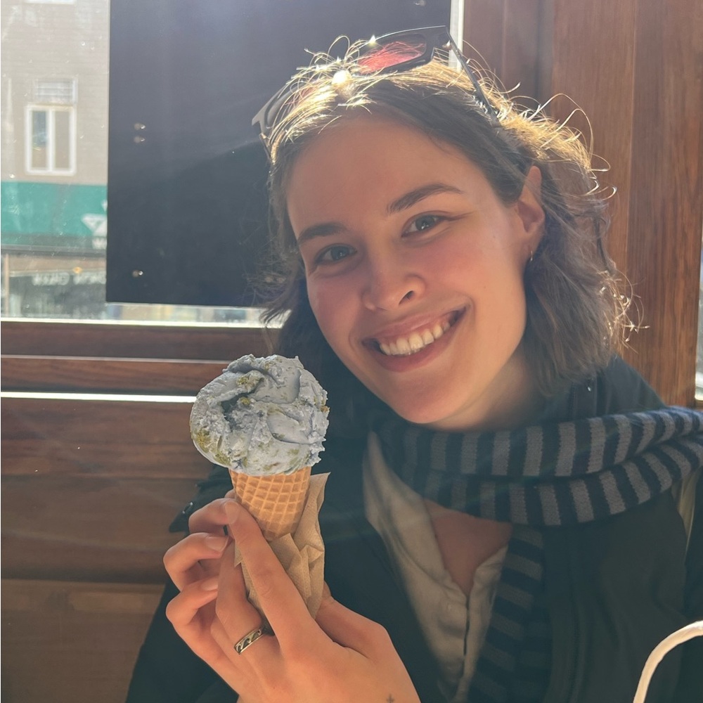 Meet your Posher, Sabrina